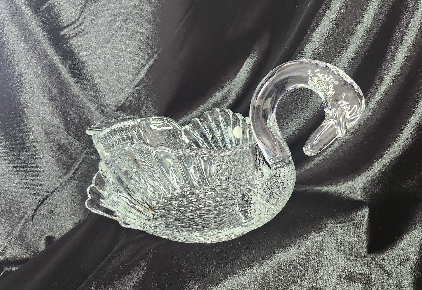 Bohemia Crystal Swan Centerpiece Bowl