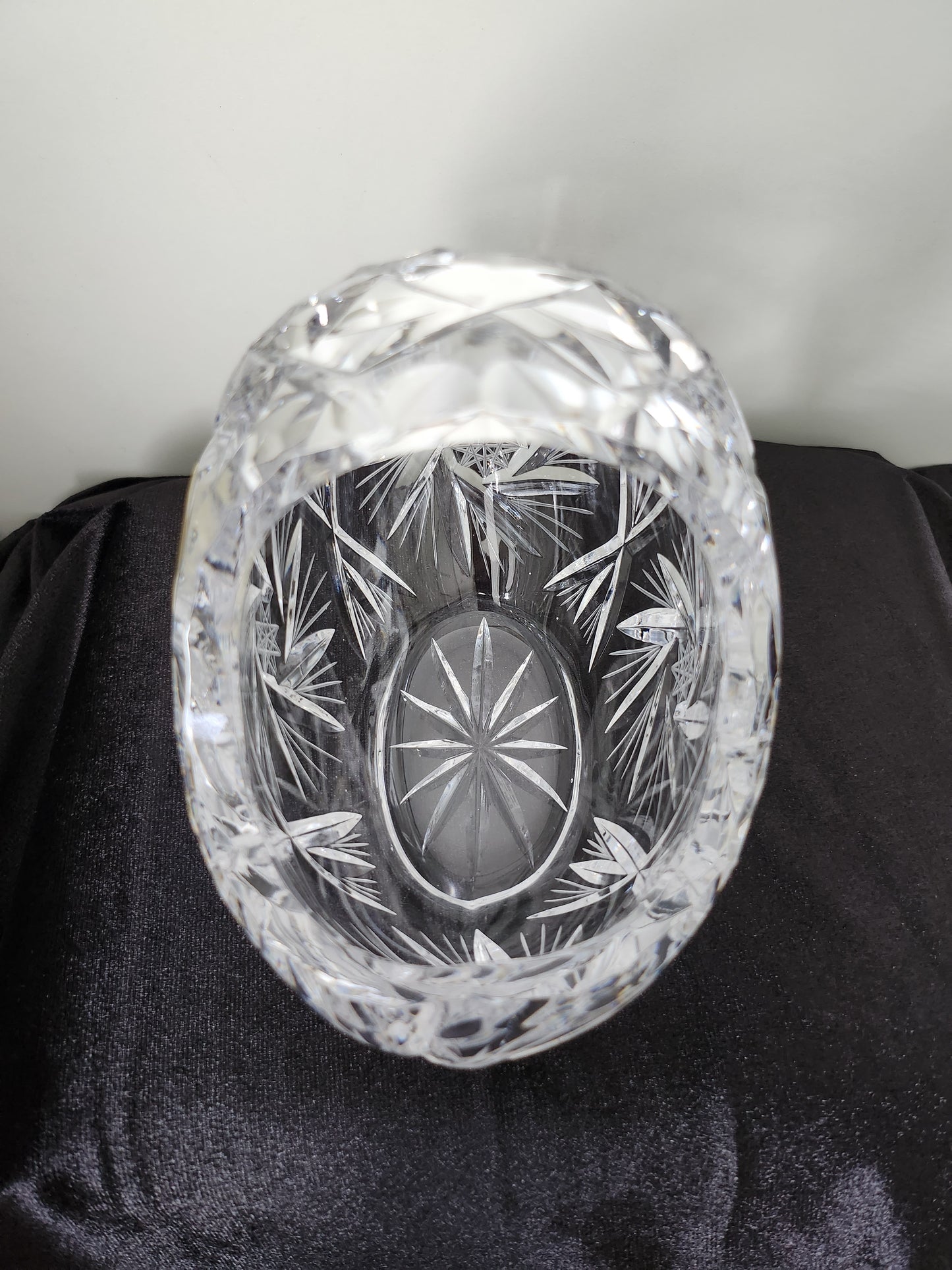 Crystal Pinwheels Cut Basket