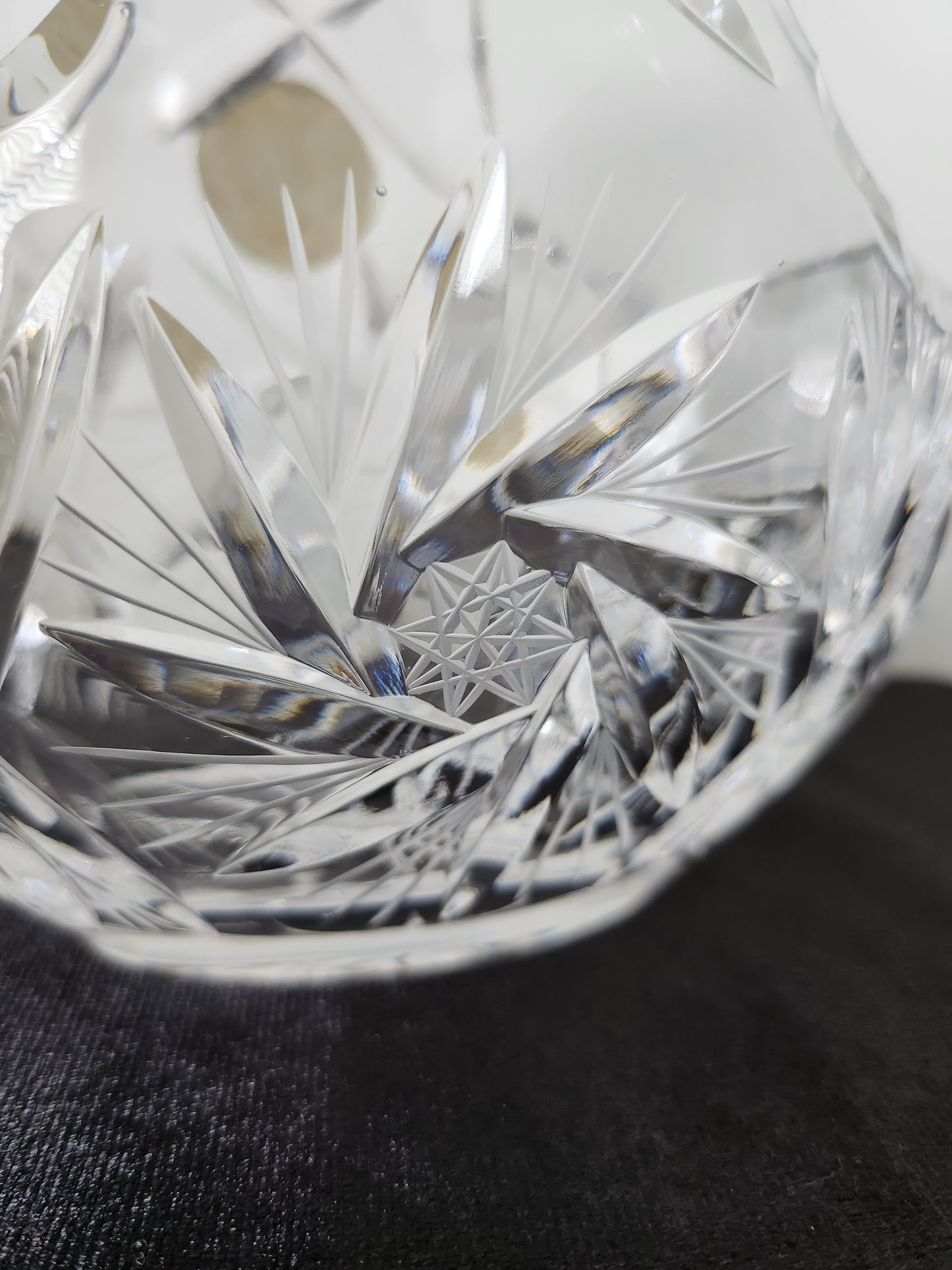 Crystal Pinwheels Cut Basket