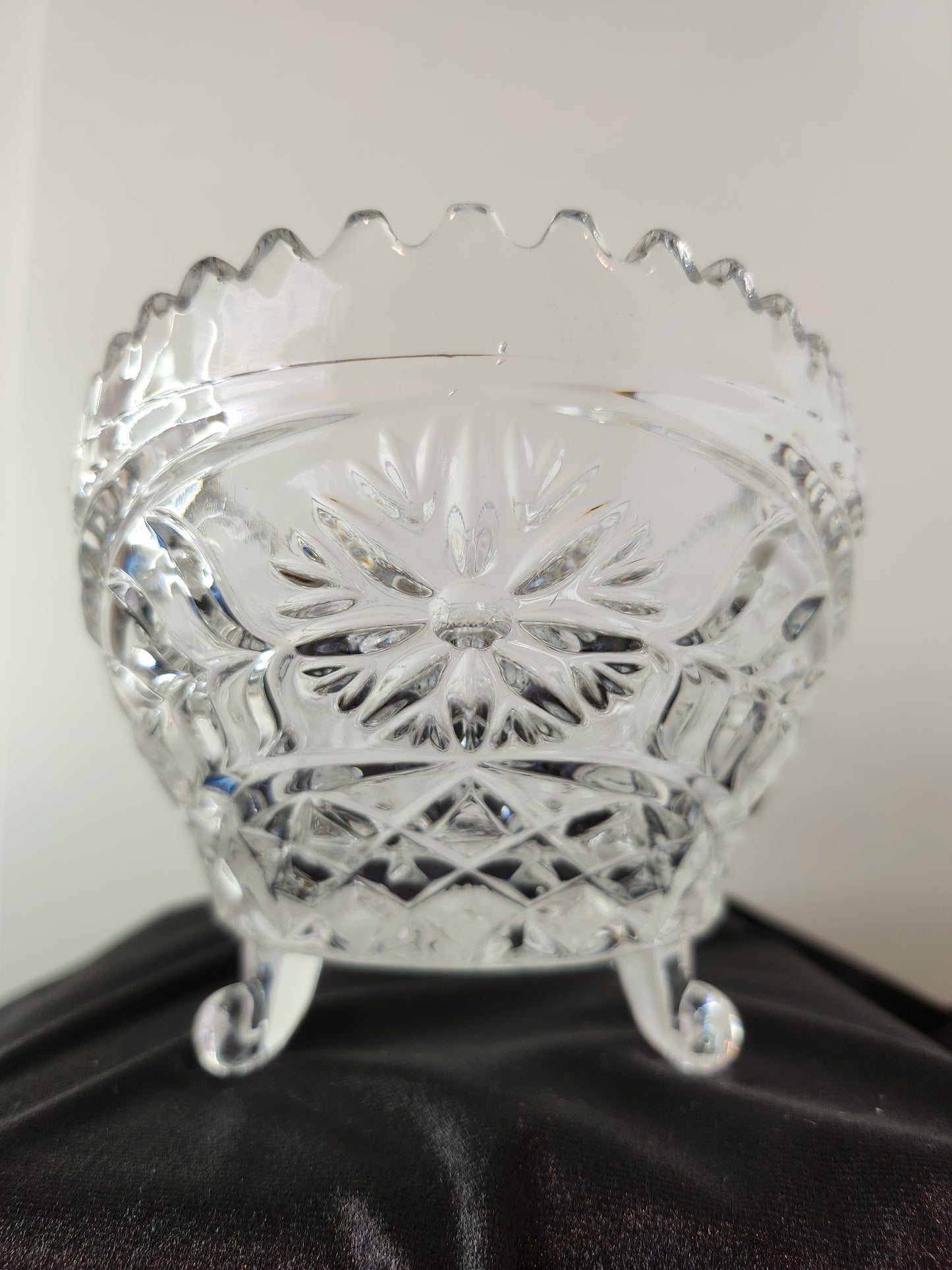 Elegant Pre-Loved Crystal Bowl